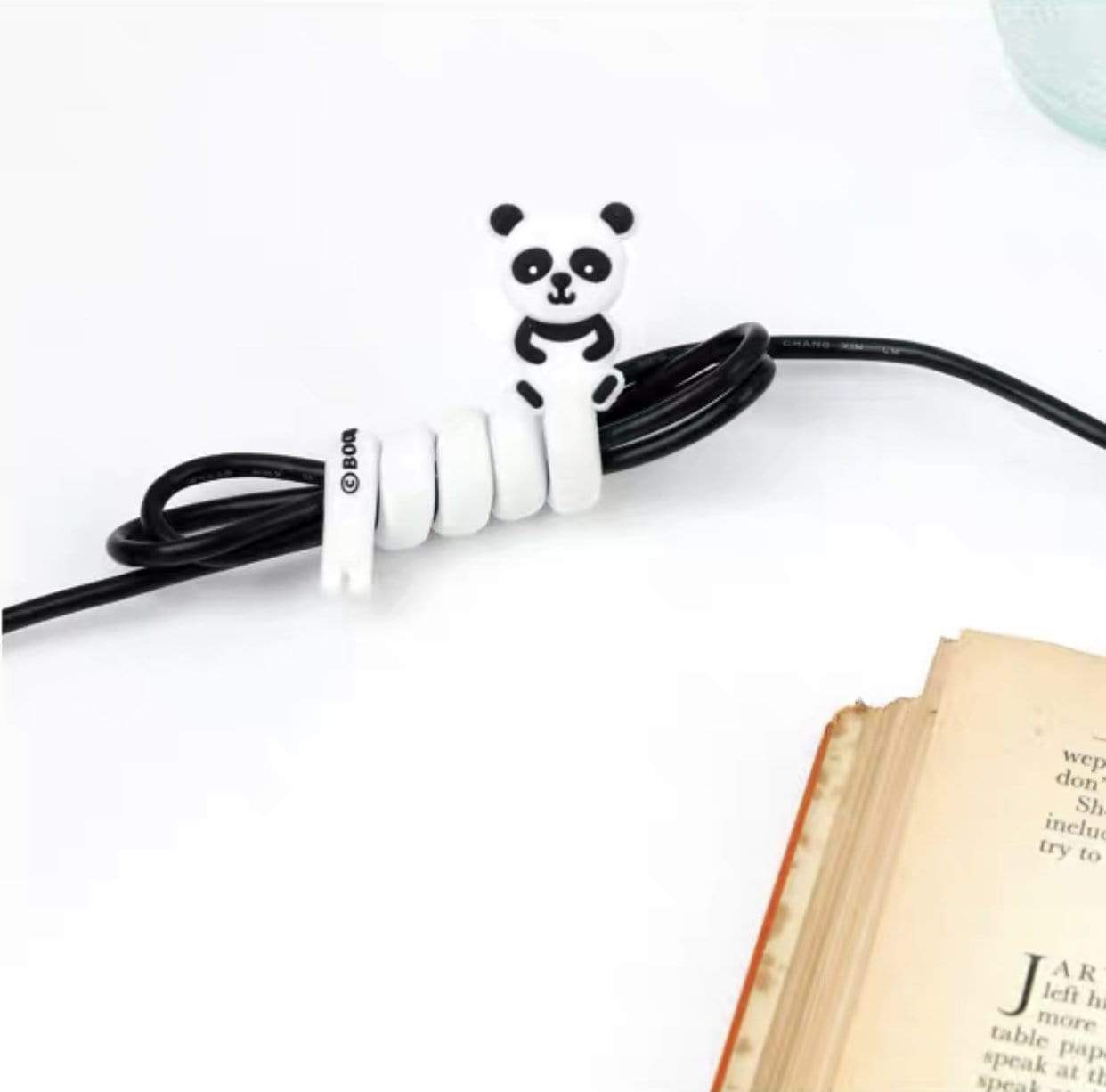 Helms Store Accessories Bookfriends Korea Animal Character Cable Organiser - Panda