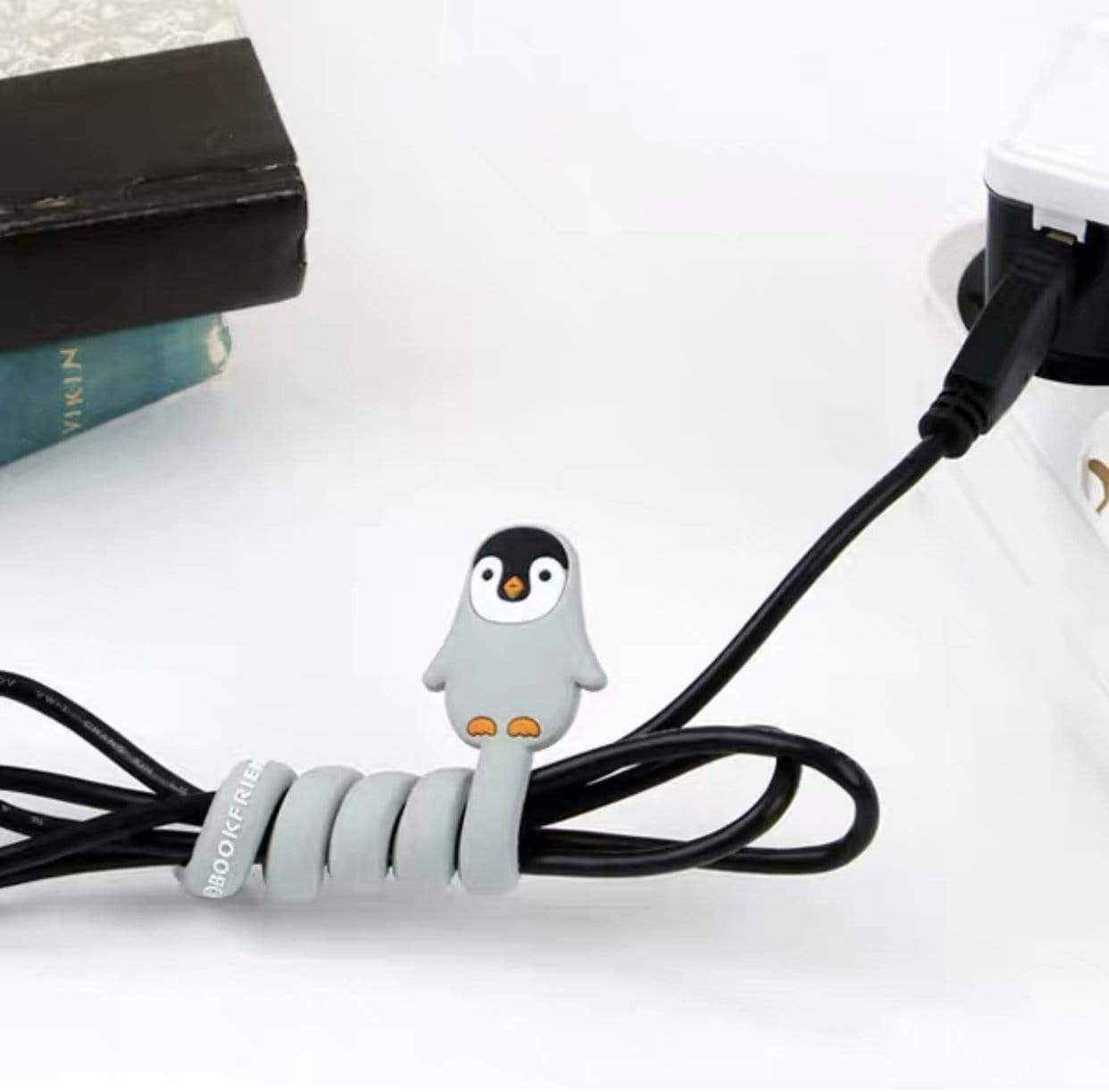Helms Store Accessories Bookfriends Korea Animal Character Cable Organiser - Penguin