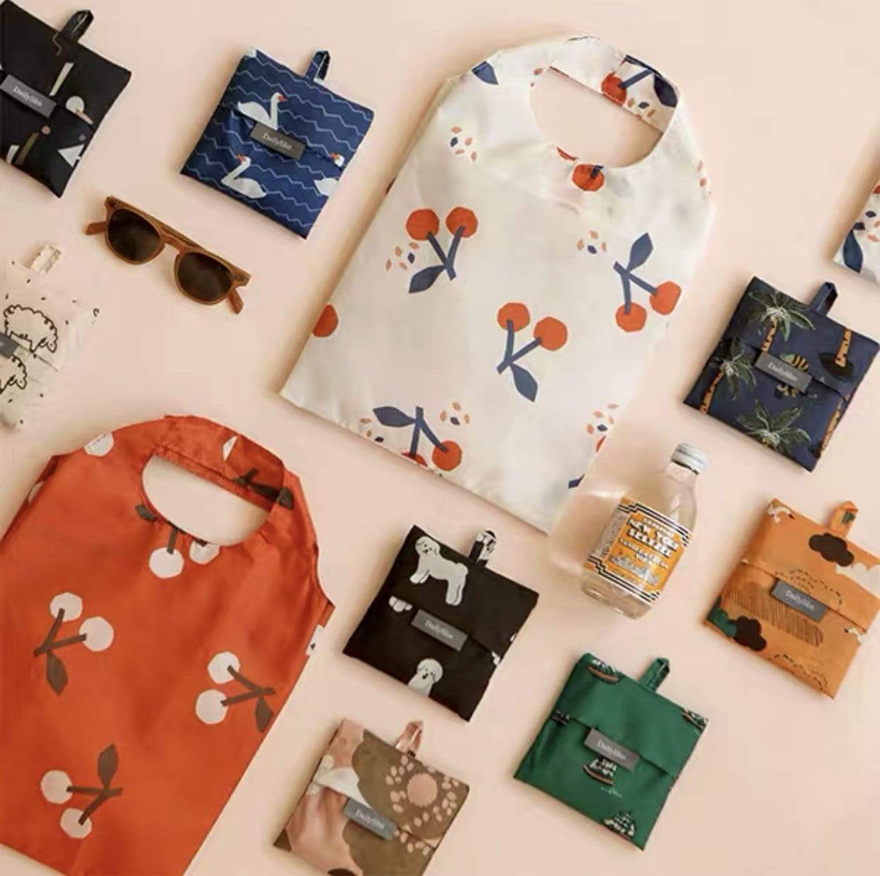Helms Store Accessories Dailylike Korea Pocket Foldable Reusable Shopping Travel Bag - Bichon Frise