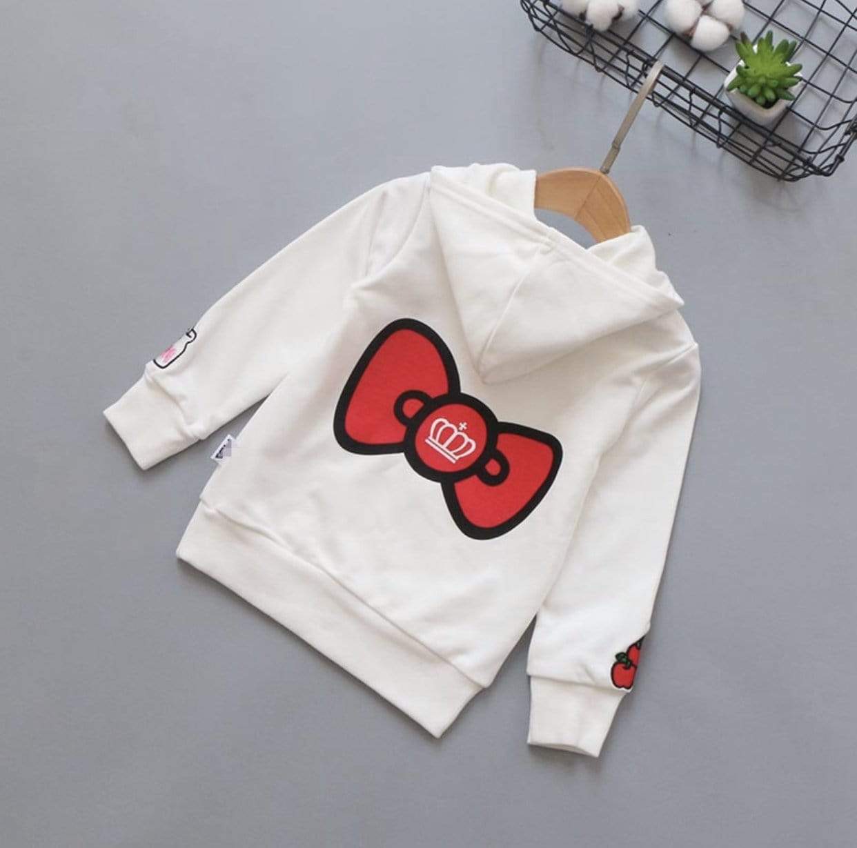 Helms Store Kids BABYDOLL (ベビードール) Japan Hello Kitty Sweater/Hoodie - 110cm